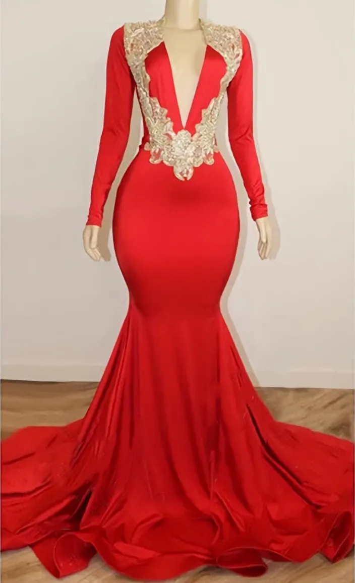 Black Girl Prom Dresses Long Sleeve Red Prom Dresses With Beads Crystals V Neck Open Back Sexy Evening Gowns