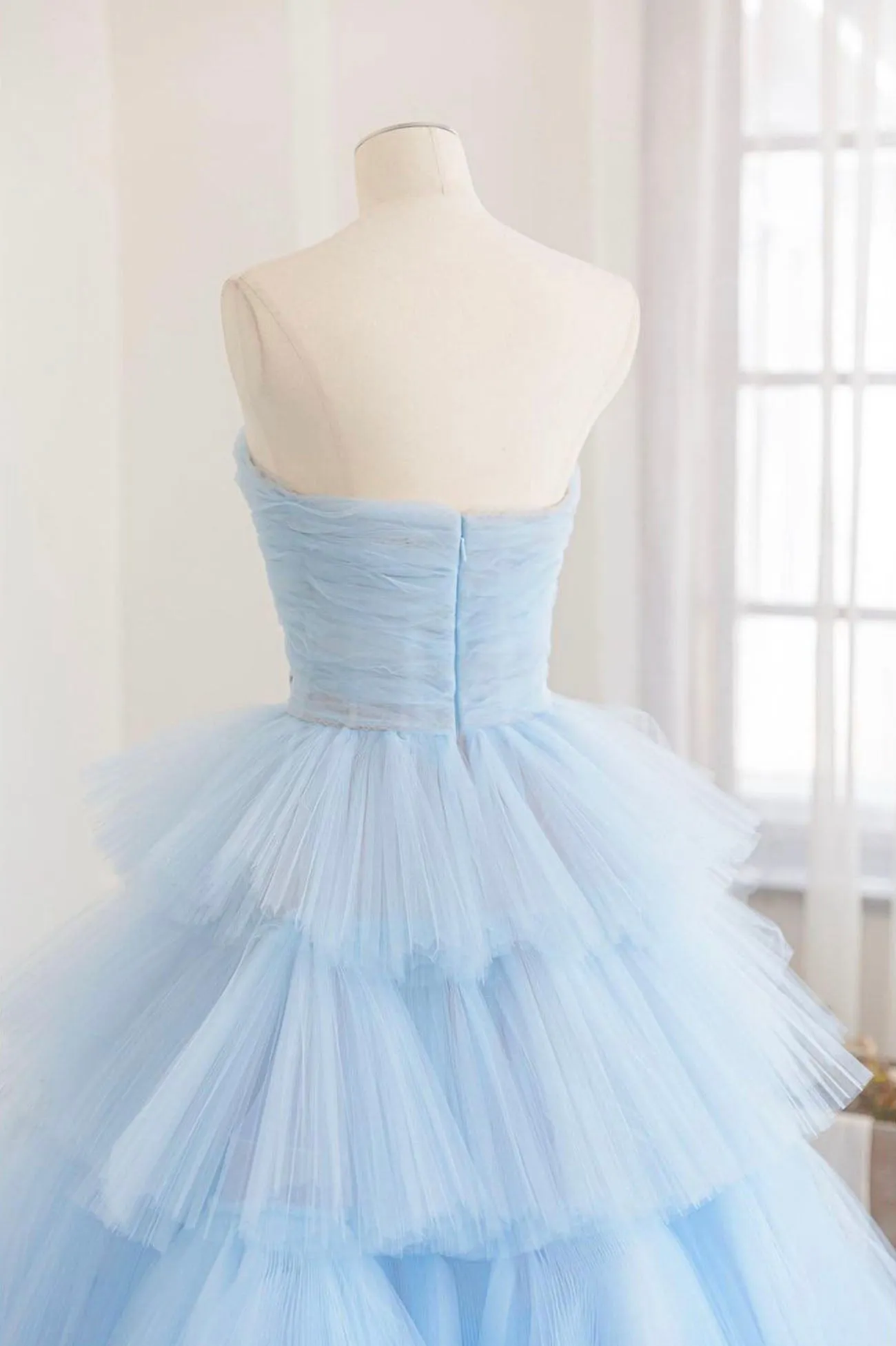 Blue Layers Tulle Long Prom Dresses A-Line Strapless Evening Dresses