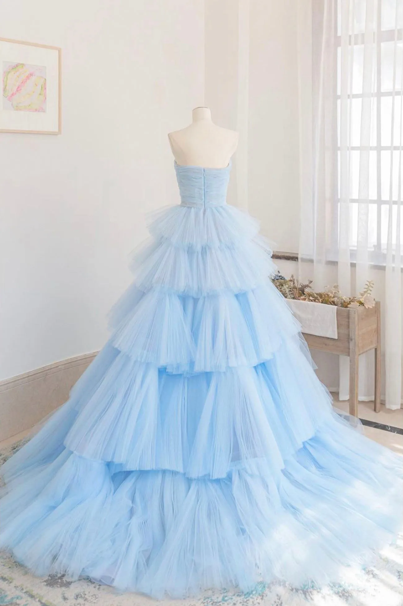 Blue Layers Tulle Long Prom Dresses A-Line Strapless Evening Dresses