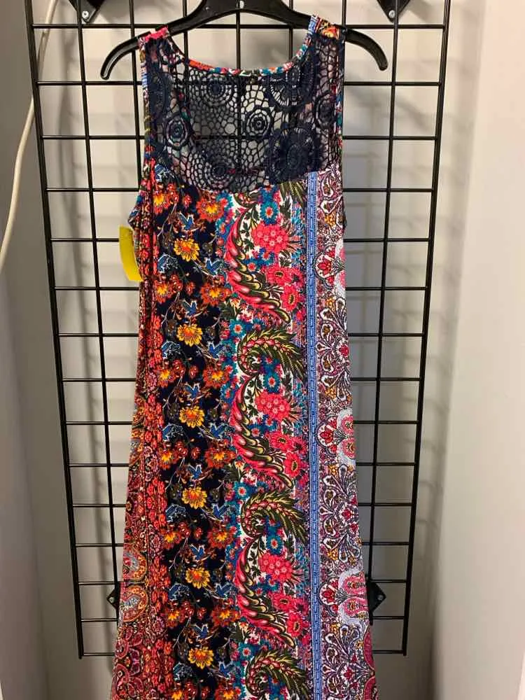 CUPIO Dresses and Skirts Size L Multi-Color PAISLEY/FLORAL SLEEVELESS Dress