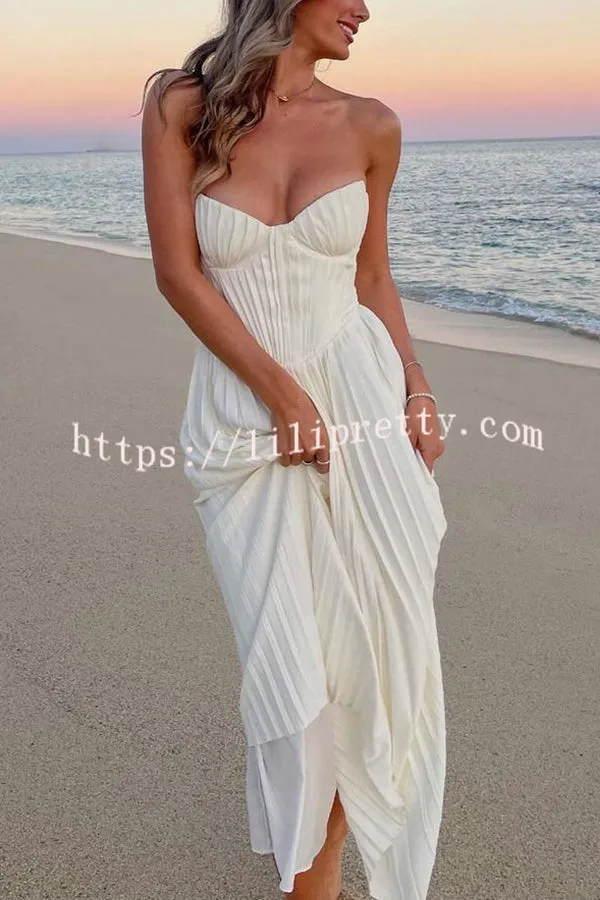 Romantic and Elegant Pleated Strapless Maxi Dress