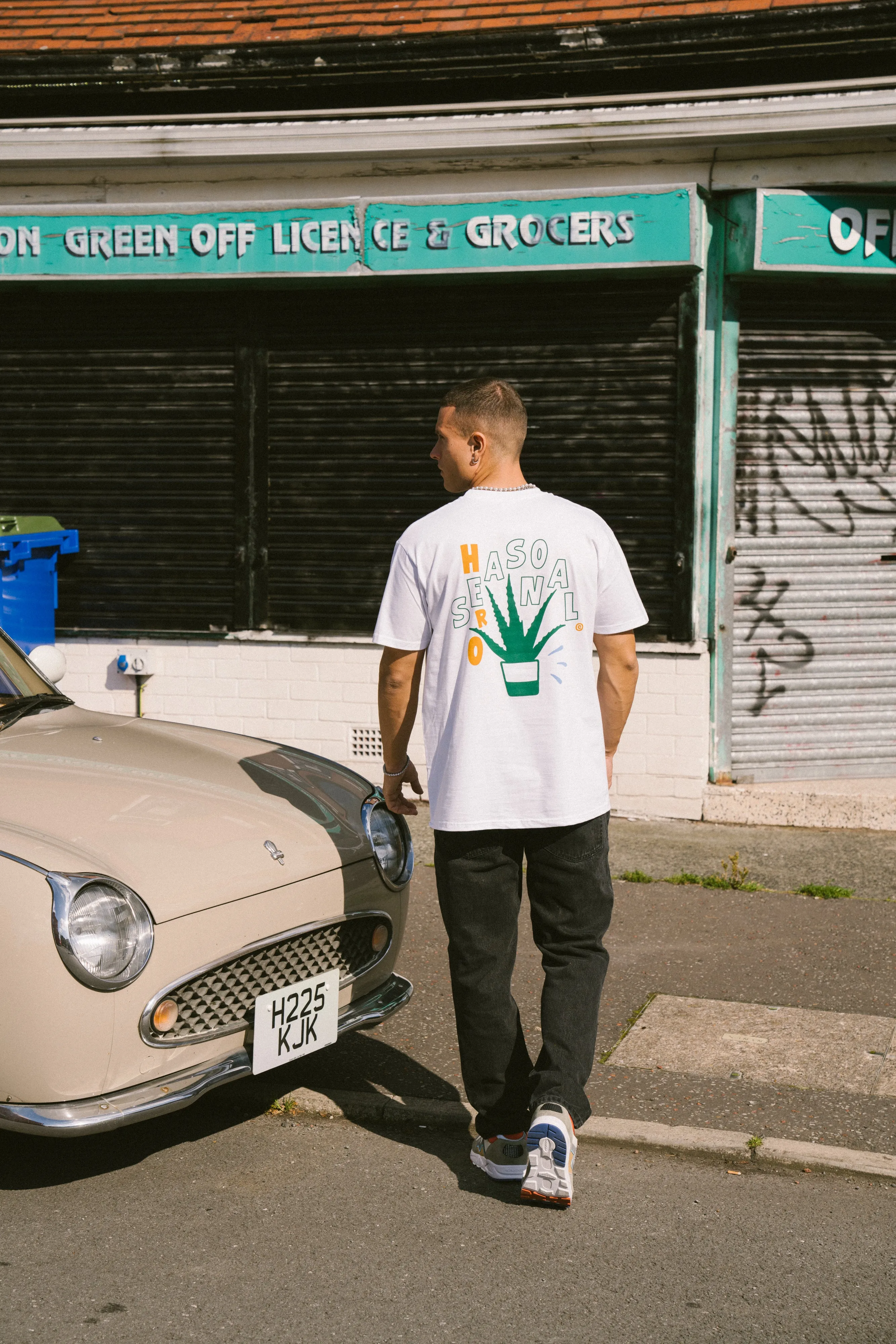 Seasonal Hero 'Aloe Vera' Tee - White