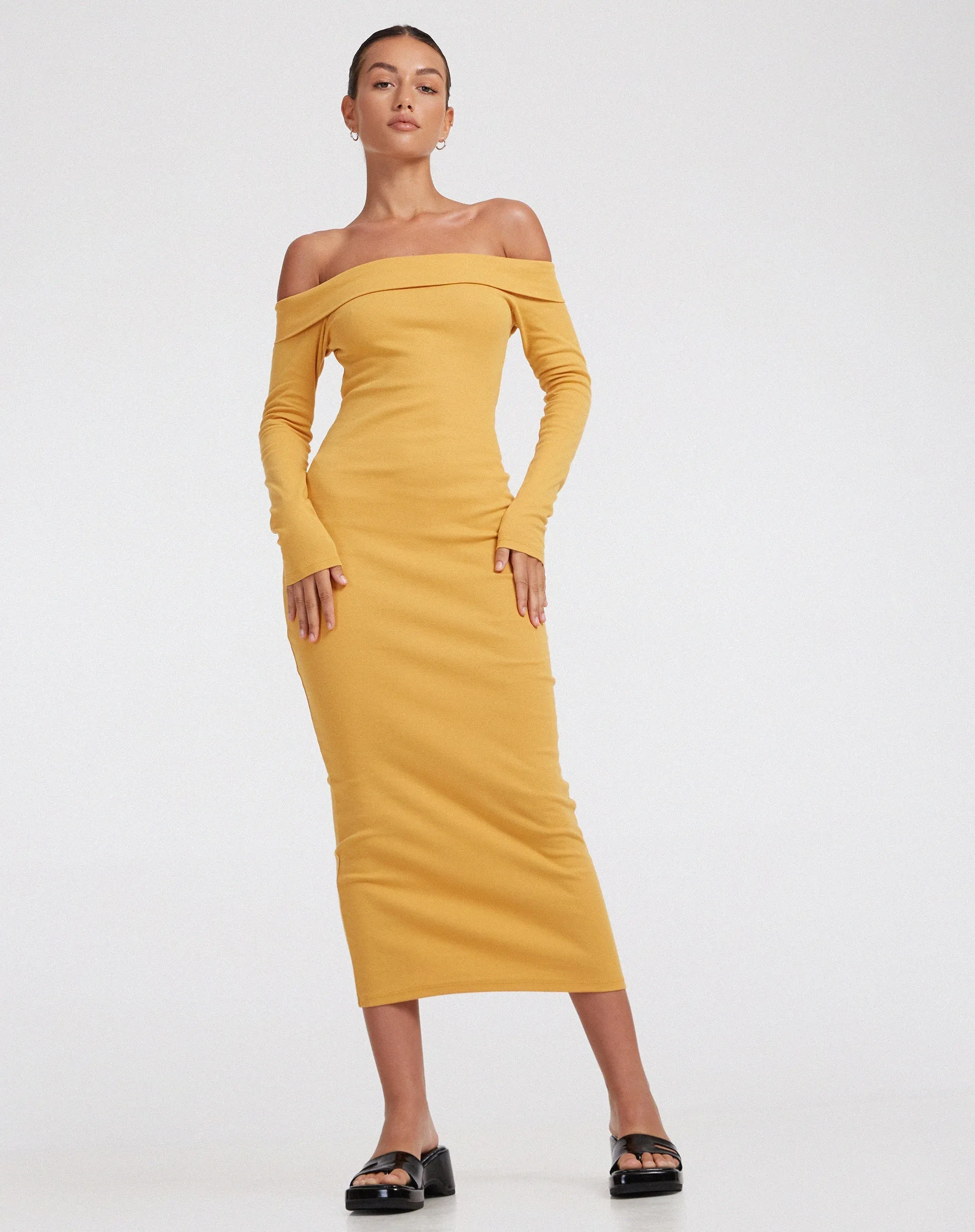 Shiloh Long Sleeve Dress in Rib Yolk Yellow