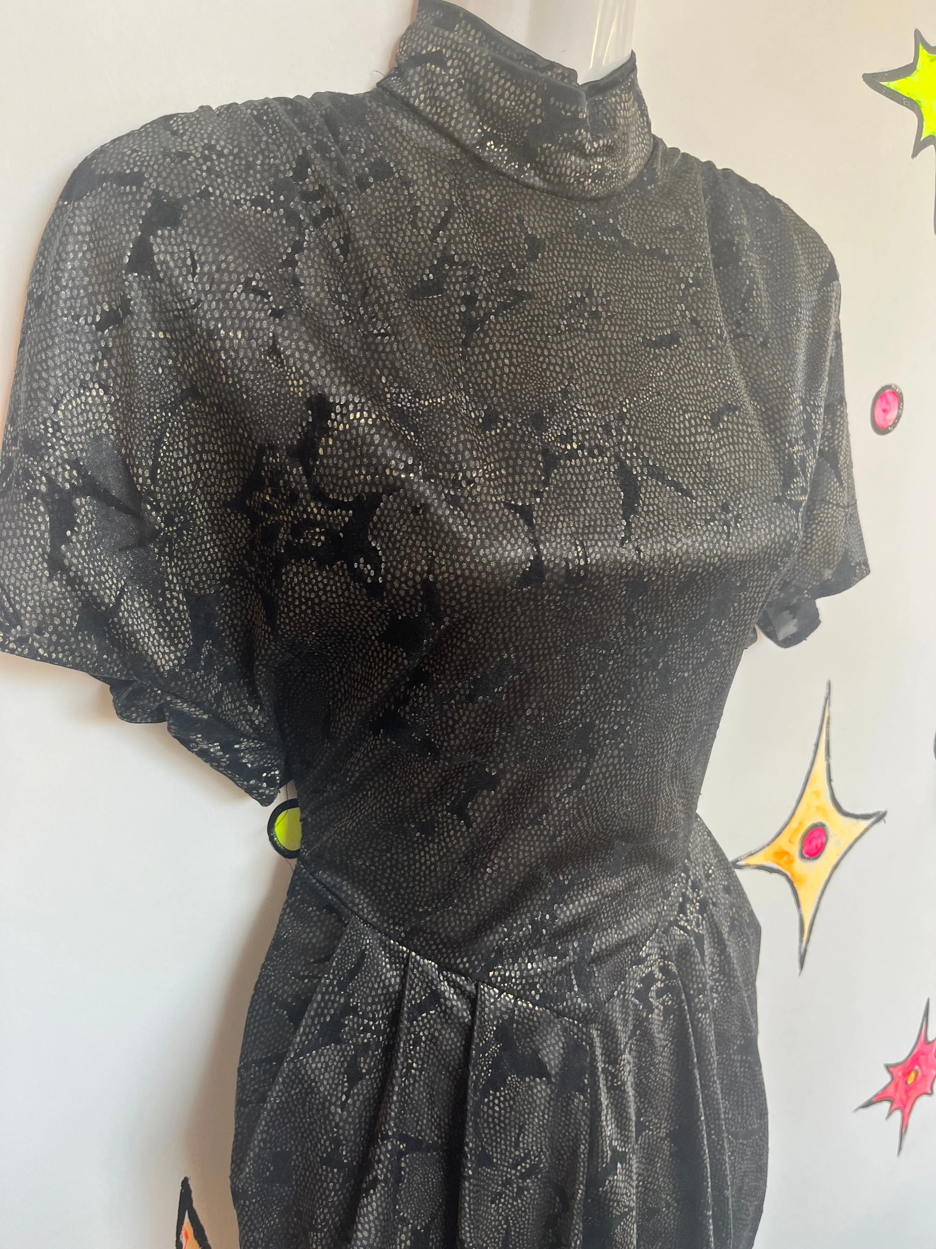 Vintage 80s does 40s | Black and Gold Dolman Cut Out Back Party Dress | Size S